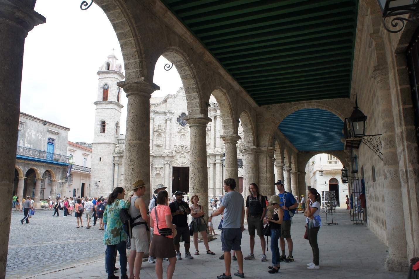 Group of tourists outside of Havana Cathedral